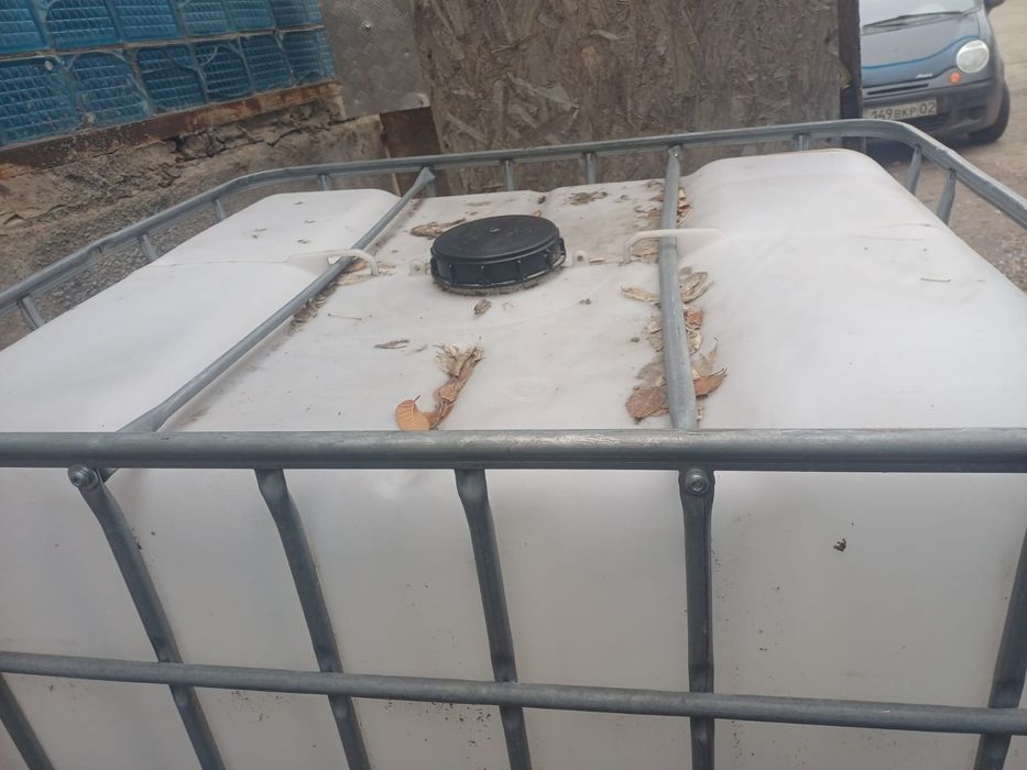 Ёмкость на 1 тонну