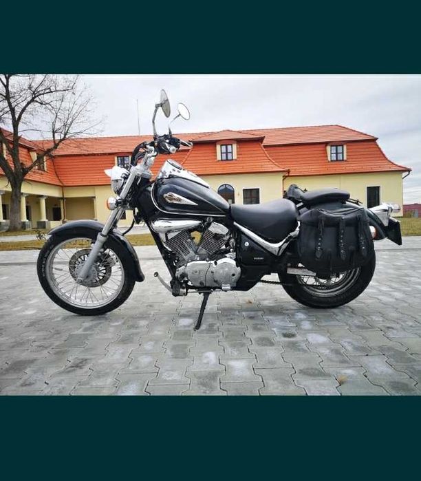 Suzuki INTRUDER VL 250 - stare foarte buna.