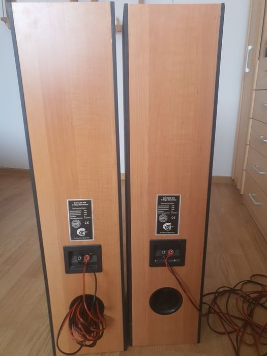 Vând /schimb  boxe cât în stare foarte bună de funcționare