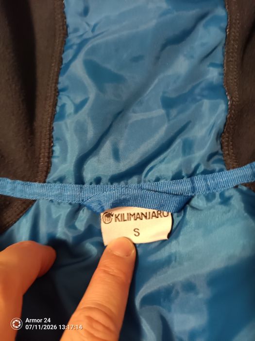 Jachetă munte firma Kilimanjaro