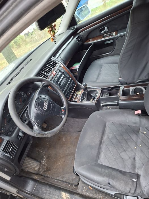 Audi A8 2.5TDI ръчка