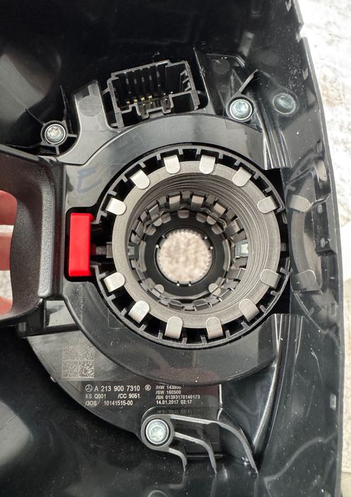 лентов кабел Mercedes w213