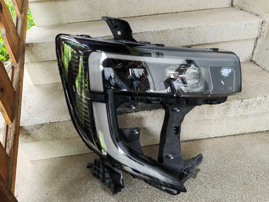 Фарове Renault Master 4 Nissan Interstar 3 LED ляв десен / Фарове Рено Мастър 24г. Оригинални