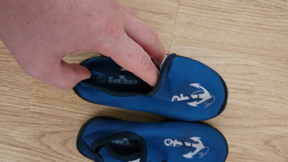 papuci adidasi apa copii 27 cm