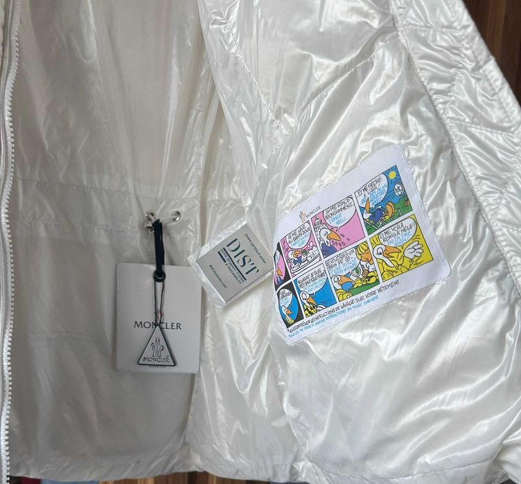 Jacheta scurta de puf pentru dama Moncler