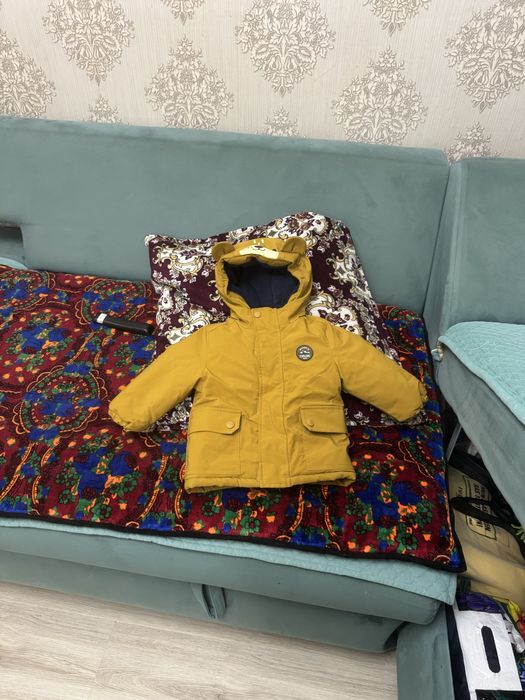 Зимний комбинезон для девочки.