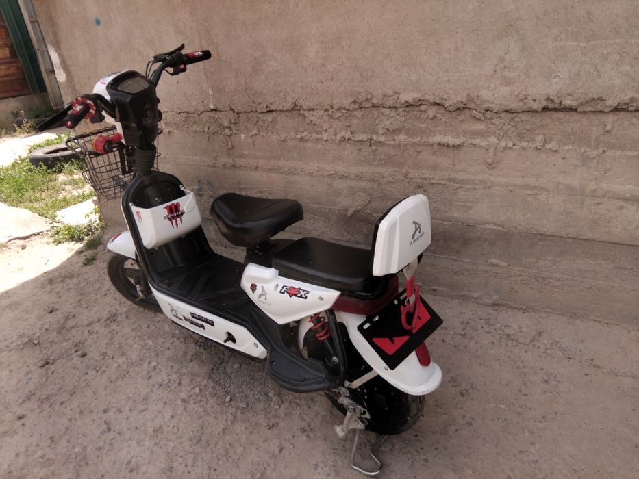 Продаётся электро скутер