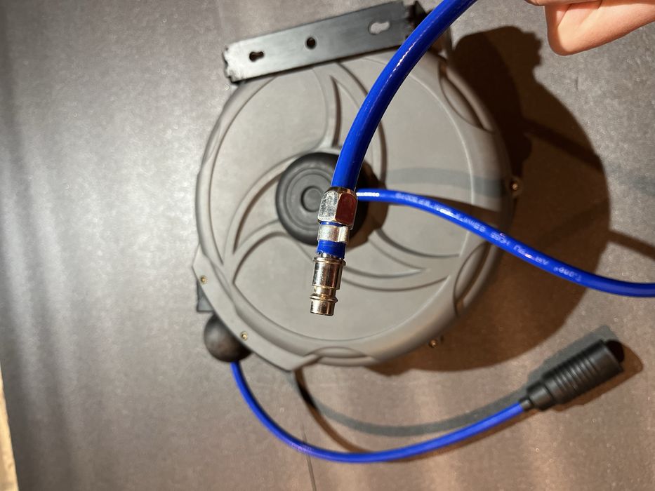 Автоматична макара с маркуч за въздух 15м