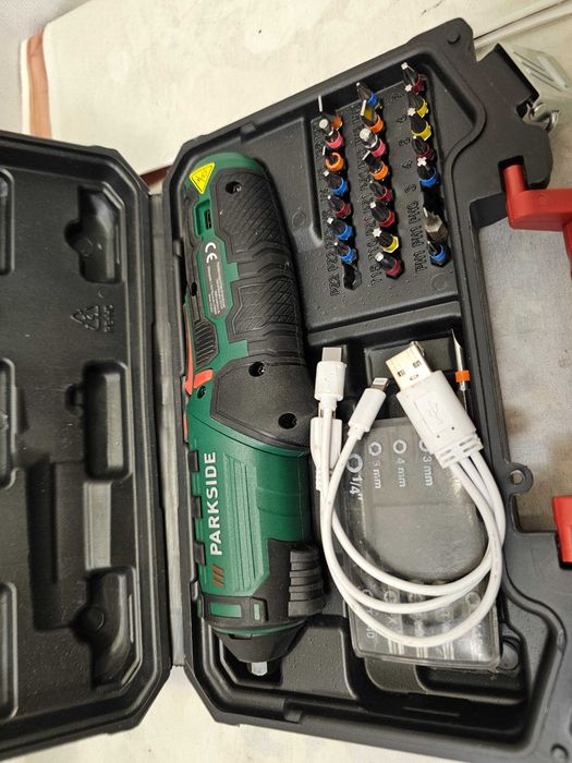 Șurubelniță Electrică cu Acumulator Parkside PSSA 4 B2 (4V) – Trusă