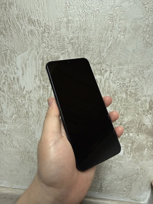 Samsung A50 телефон сотовый
