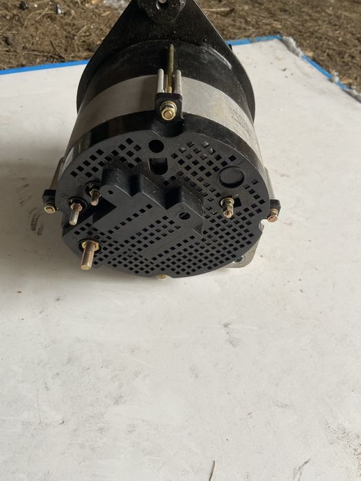 Генератор на Камаз , Урал