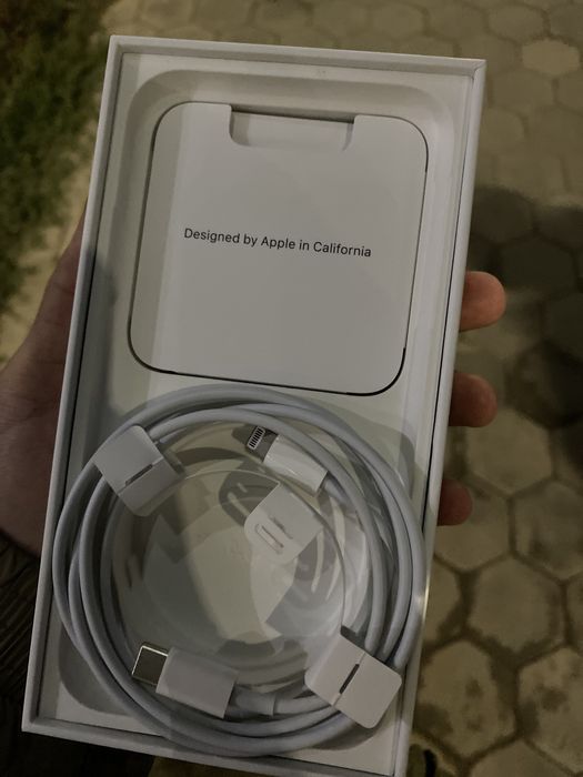 iPhone 11 продам(свой)