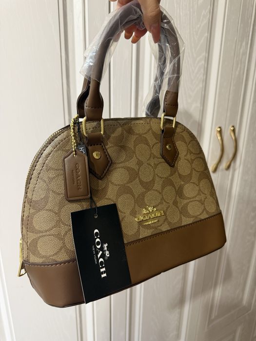 Сумка coach в двух расцветках