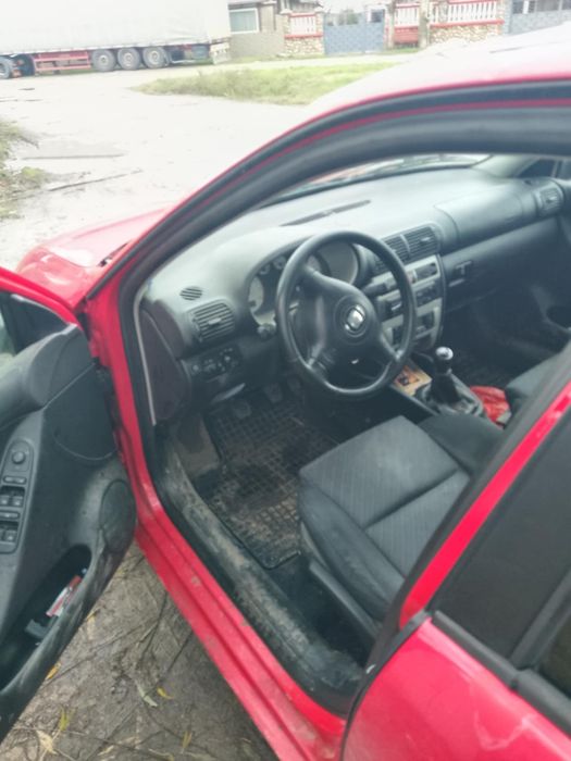 Vând urgent Seat leon