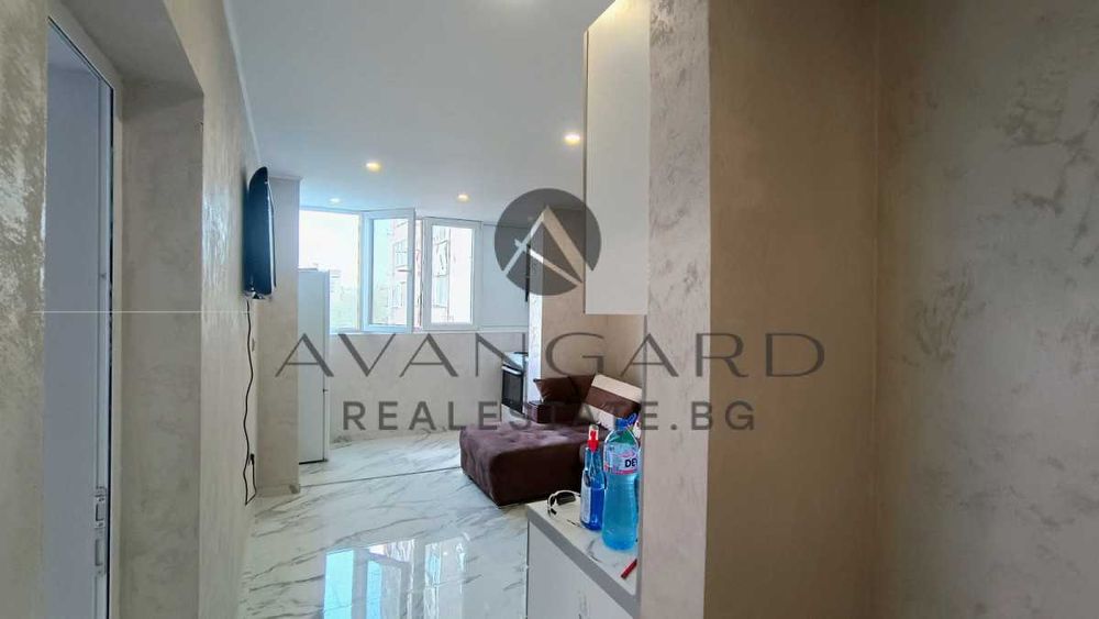 Продава се Двустаен апартамент в Пловдив, Изгрев - 45 кв.м за 1502 €/кв.м - Снимка #3