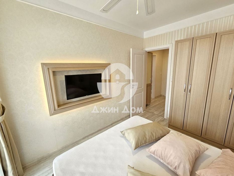 Продава се Двустаен апартамент в Свети Влас - 42 кв.м за 2500 €/кв.м - Снимка #5