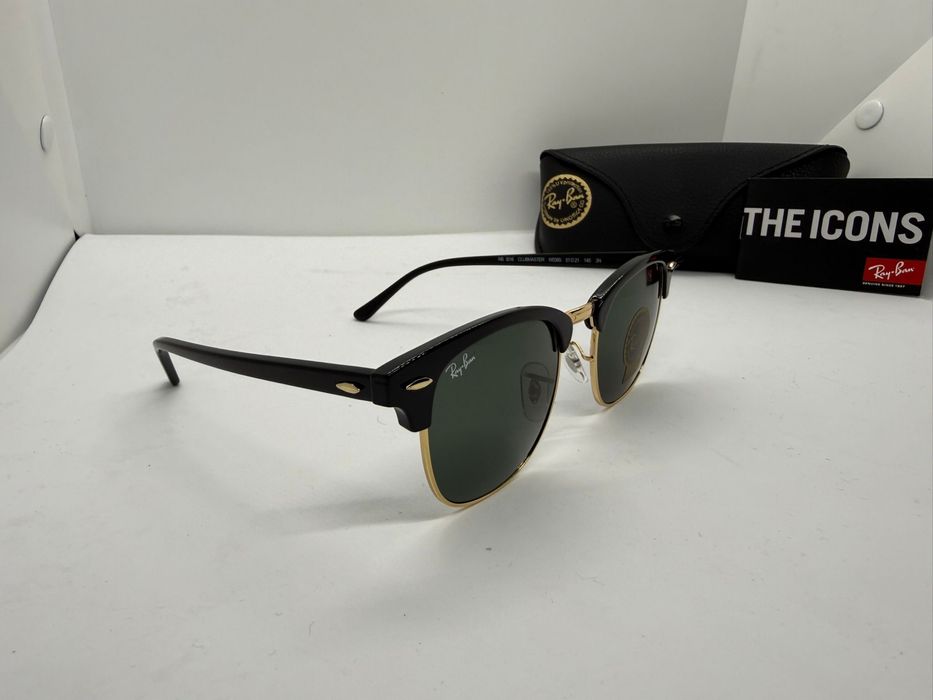 Vând ochelari de soare Ray-Ban RB3016 Clubmaster, culoare black & gold, noi, nepurtați.