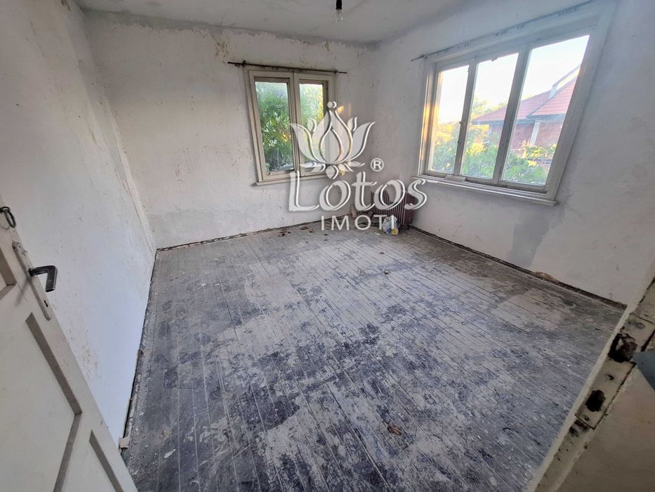 Продава се Къща в Съединение - 168 кв.м за 408 €/кв.м - Снимка #4