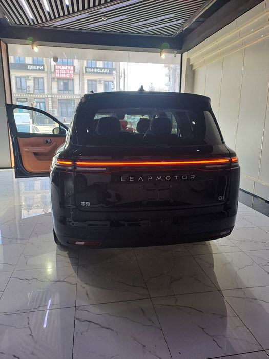 Leapmotor c16 gibrid full masaj xolodilnik