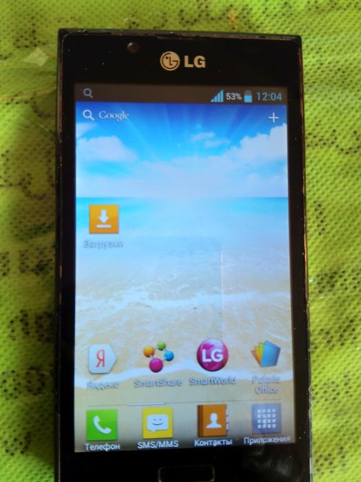 Телефон  LG недорого.