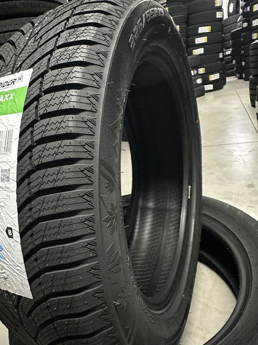 Нови Зимни Гуми LANDSPIDER SNOWTRAXX H/P 225/55R19 103V XL БОРД 2255519