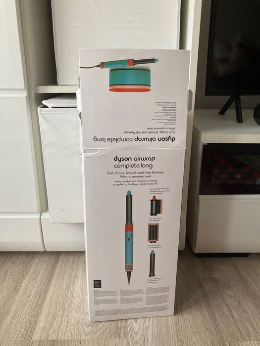 Dyson airwrap i.d hs05