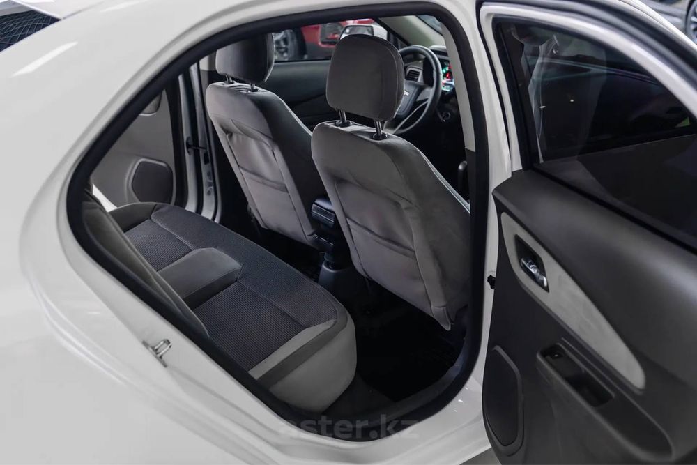 Chevrolet Cobalt 2024