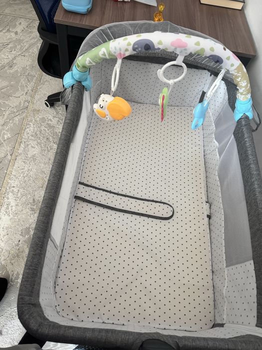 Манежка -кроватка детская