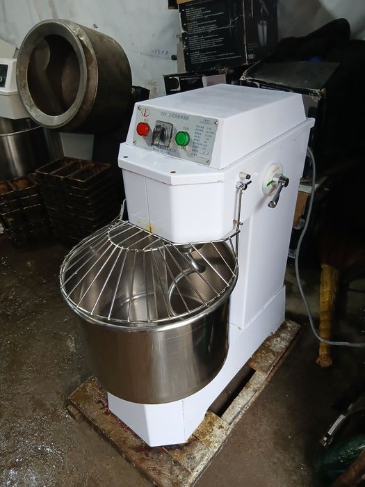 Xamir meshalka 30letr 220v