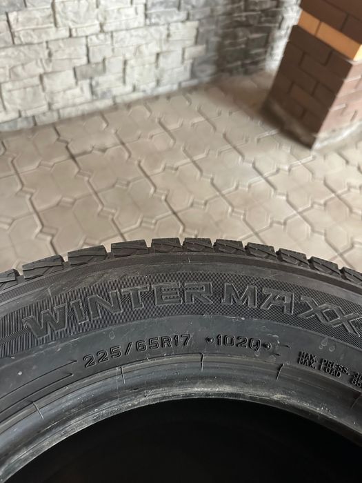 Продам шины Размер 225/65/17