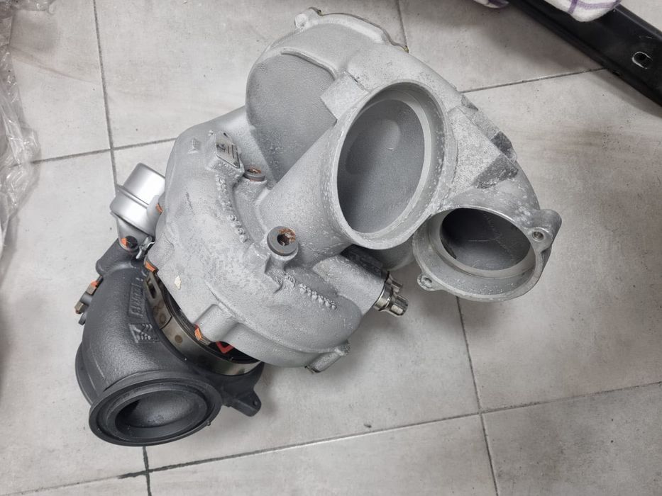 Турбо Турбина  BMW  F10 / F11 550d, X5 M50d, X6 M50d