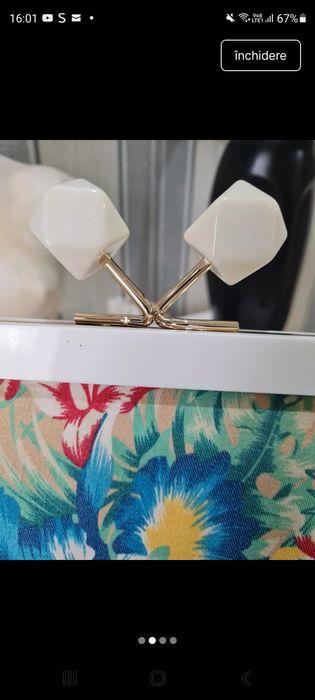 Plic elegant cu detalii frumoase