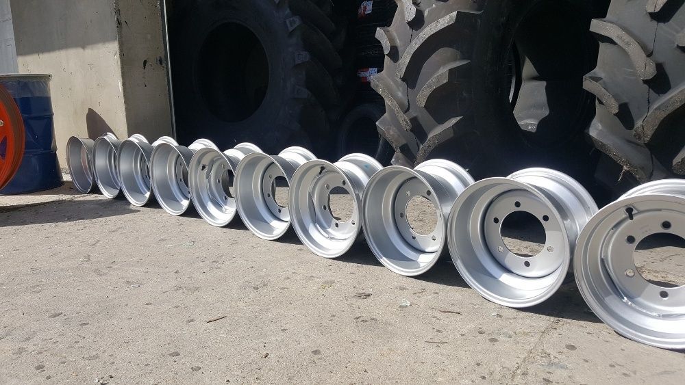 Jante pentru remorca mig sau presa R15.3 avem si anvelope 10.0/75 15.3