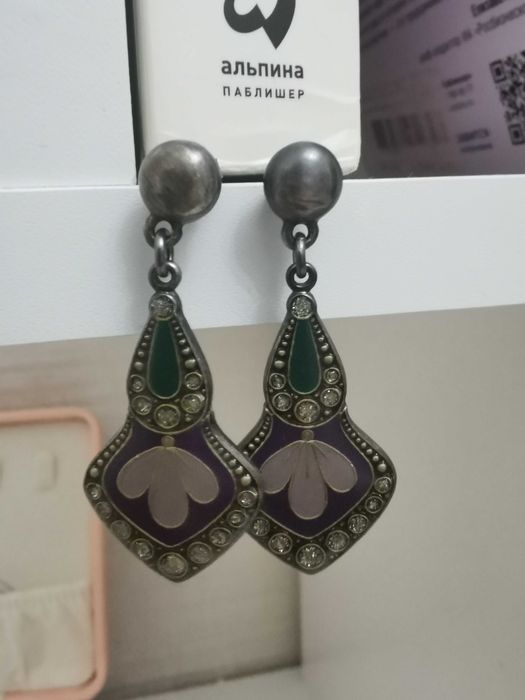 Серьги дизайнерские