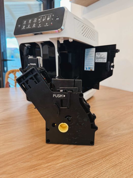 Espressor automat Philips EP3243/50 LatteGo