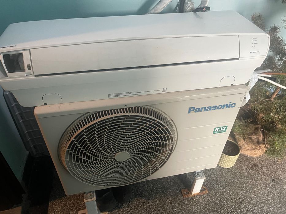 Продавам неработещ климатик Panasonic за части