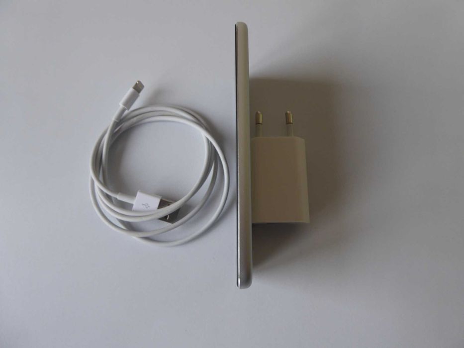 Apple iPod Touch 5th Gen.