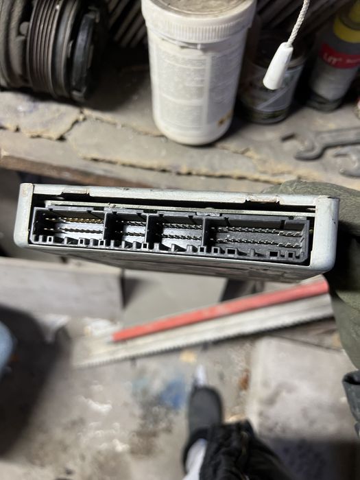 блок управления двигателем эбу