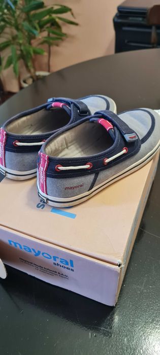 Обувки мокасини Geox 34, Майорал 32