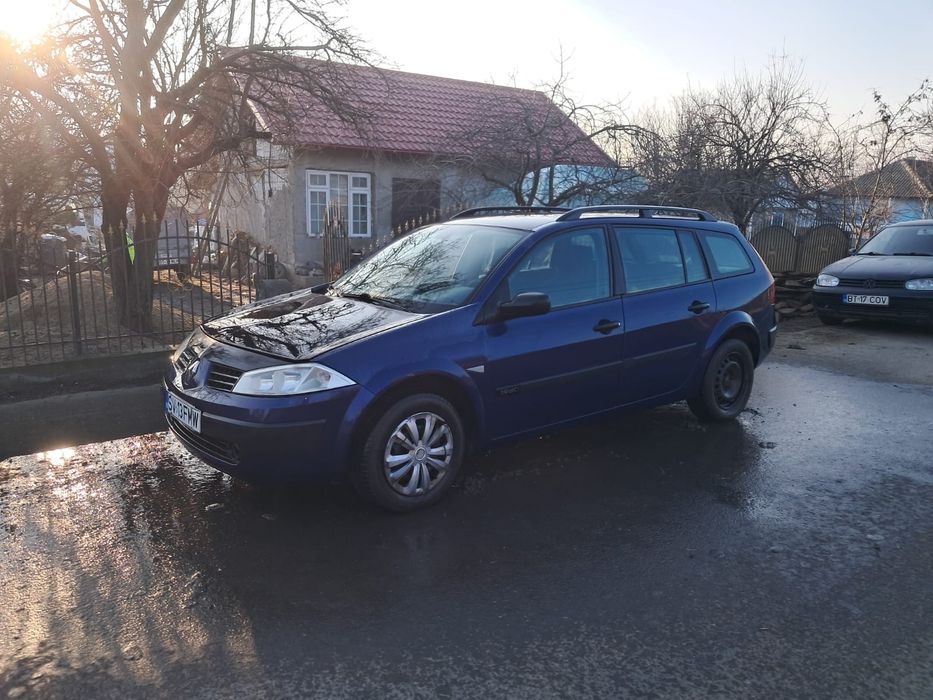 Vând schimb  reno megan