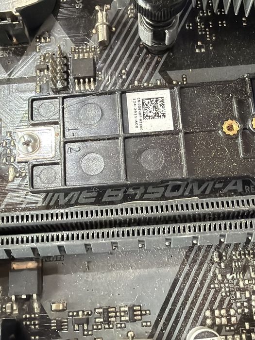 Kit Placa Baza b450m Procesor Ryzen 5 Pro 3400ge 8g d4 256g nvme
