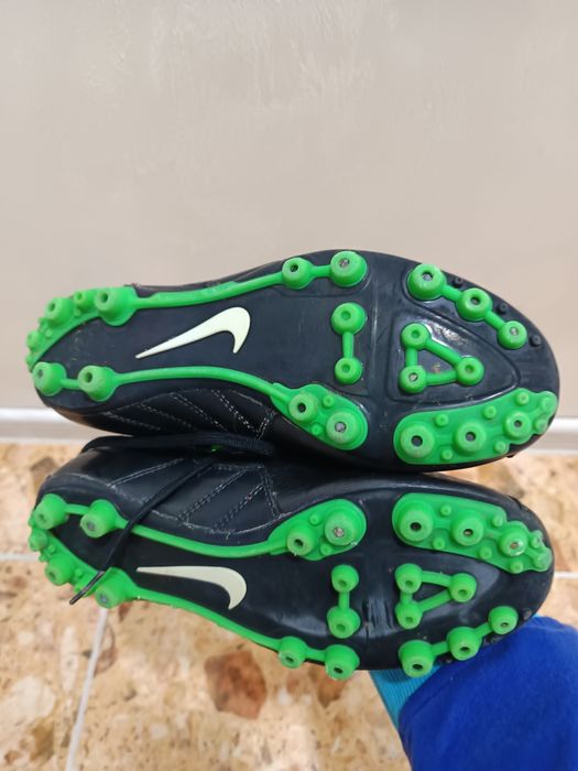 Бутонки Найк 36 номер