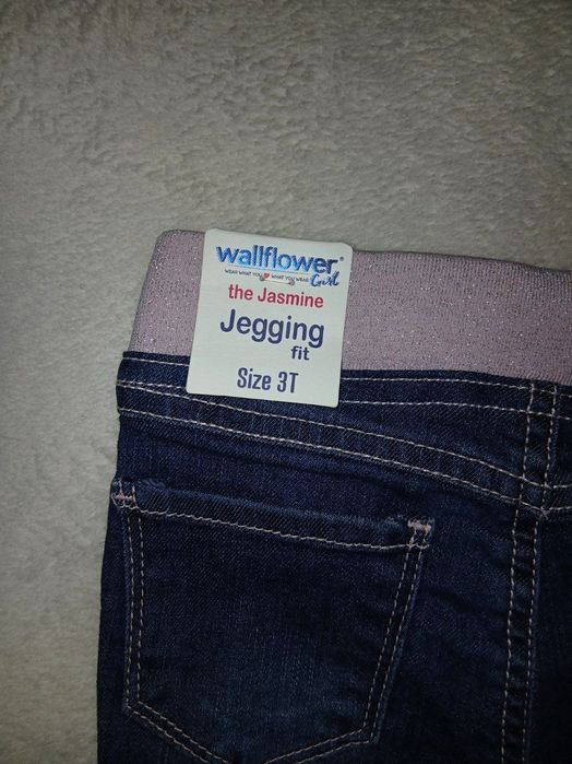 Из США, детские джинсы на девочку от бренда "Wallflower"