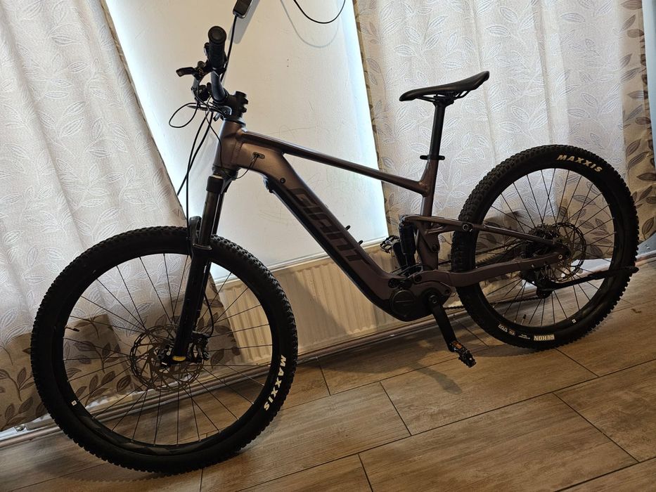 Bicicleta electrica Giant stancee