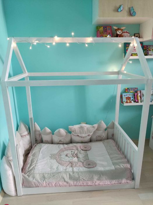 Монтесори легло къщичка