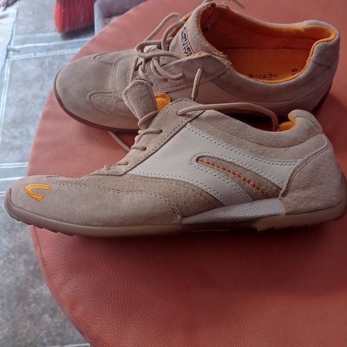 Обувки New Balance Liverpool 30см,Camel,25.5 см.