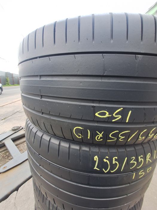 2 anvelope vara 255/35r19 Pirelli rft runflat Montaj Gratuit