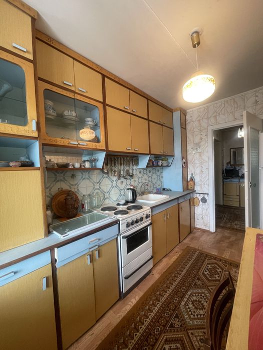 Продается 2х ком. квартира, р-н Стрелки