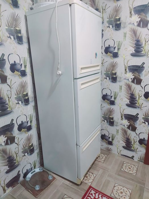 Продам холодилник хороший состояние