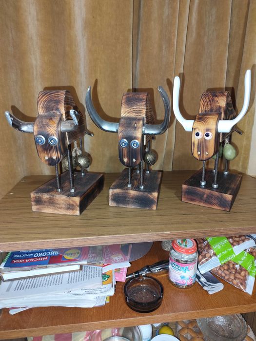 Бикове, цяло стадо. Красота!